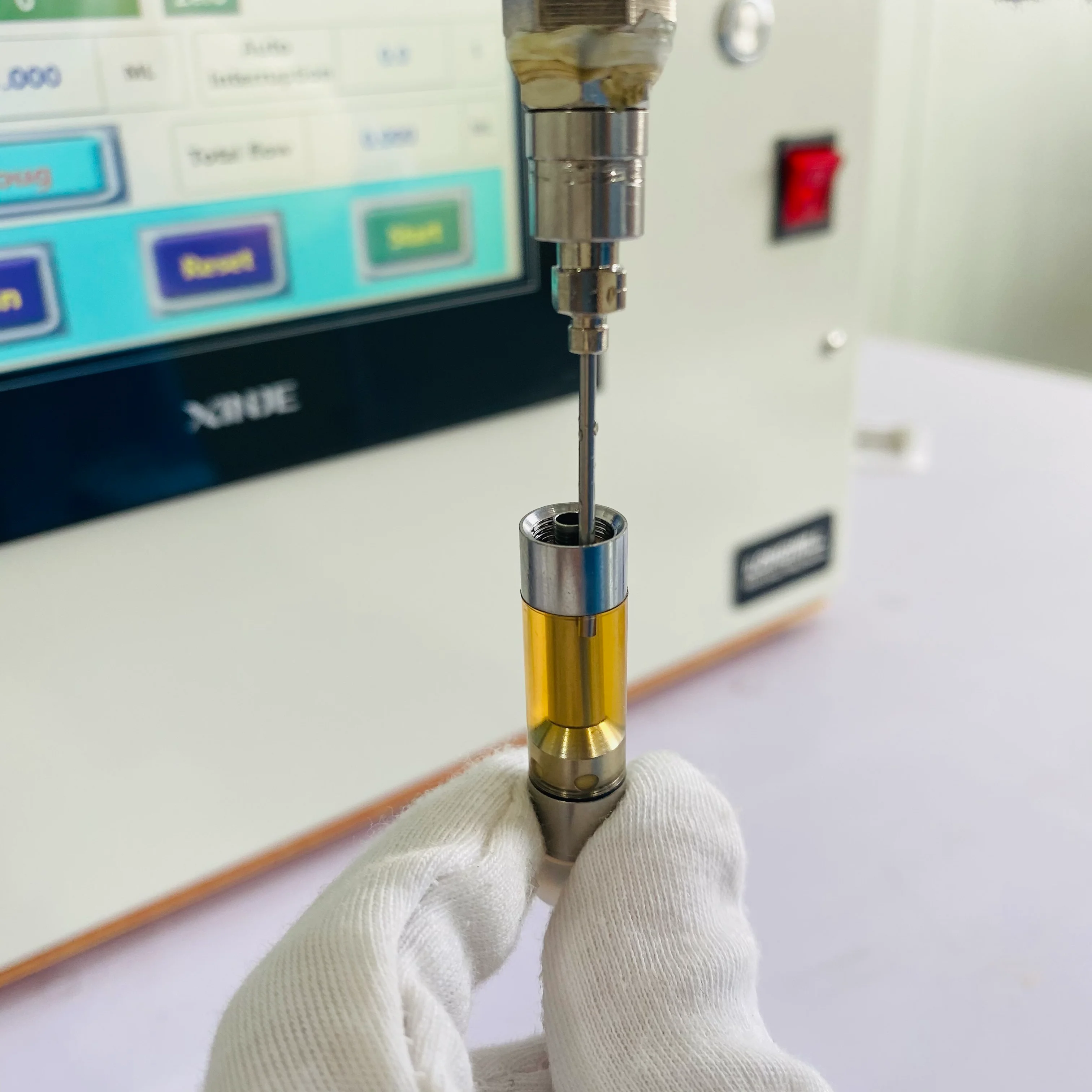 oil filling machine.webp